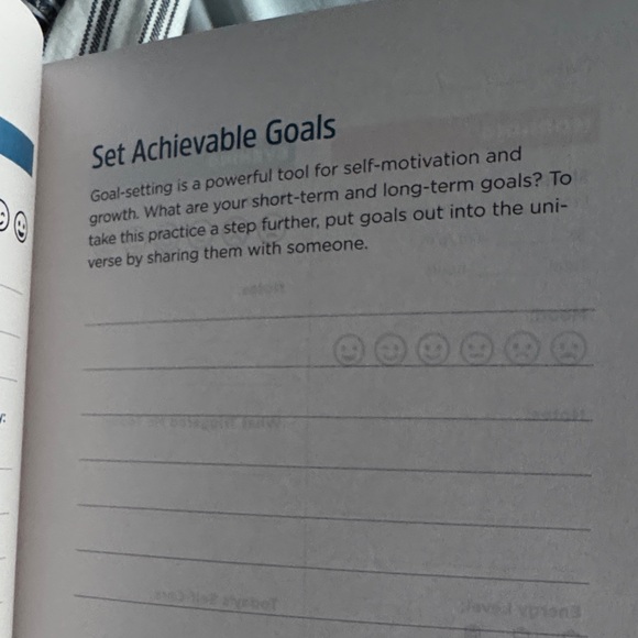 Mental Health Journal Daily Check-In - Orange and Yellow - Picture 10 of 16